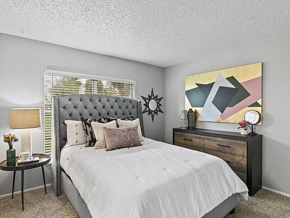 5th image of 1717 W Holden Ave #4624D