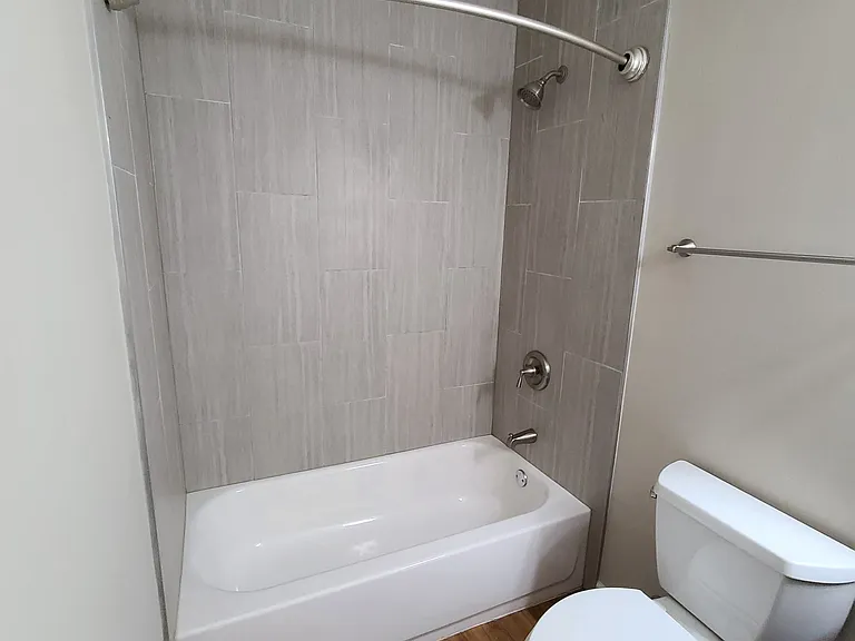 Willowbrook Apartment Homes — Photo 17