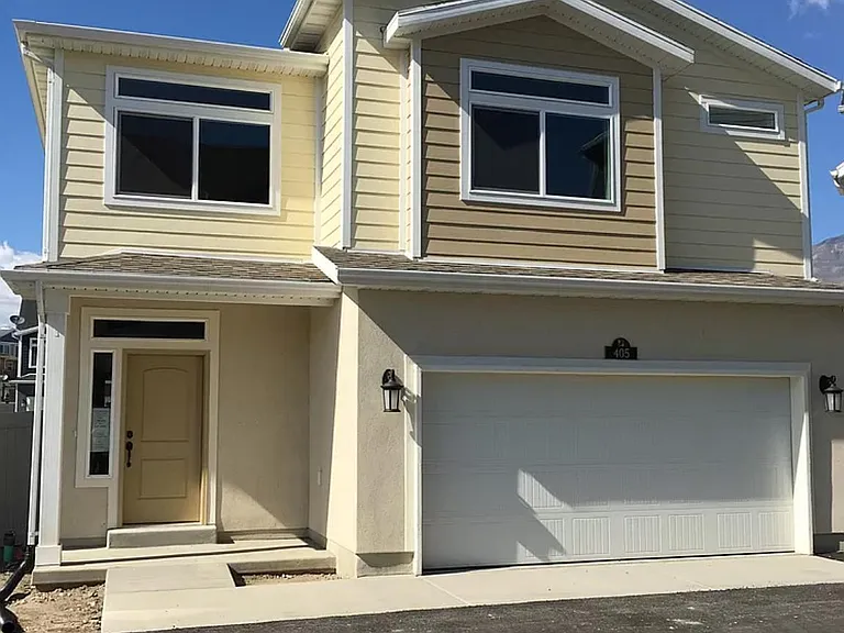 405 S 740 E — Photo 1