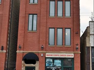 817 N Milwaukee Ave APT 3, Chicago, IL 60642