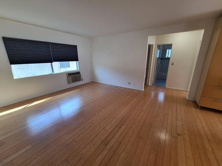 3412 Helms Ave #A — Photo 11