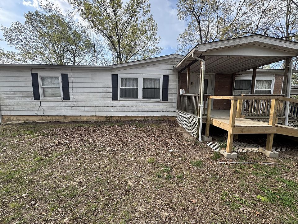 2nd image of 330 Wildwood Lane