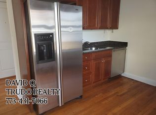 747 W Addison St, Chicago, IL 60613