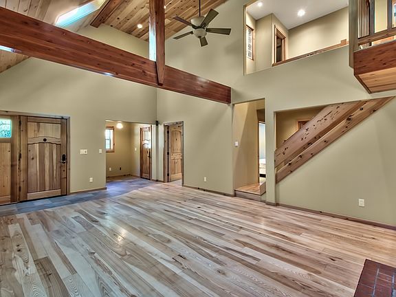4th image of 16202 Strawberry Lane