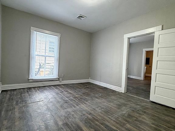 5th image of 215 W Todd St
