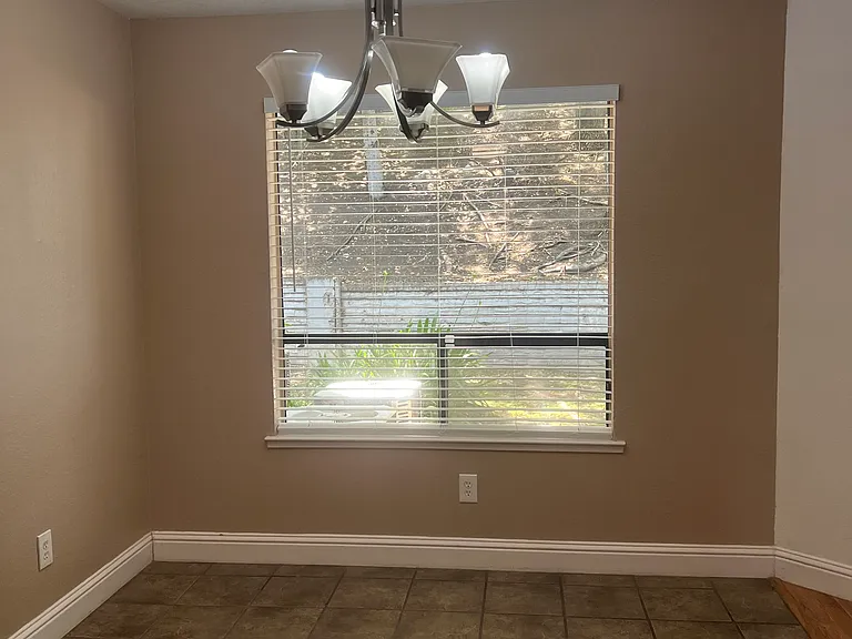 Kitchen nook/ dining area.