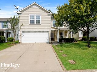 1204 N Aberdeen Dr, Franklin, IN 46131