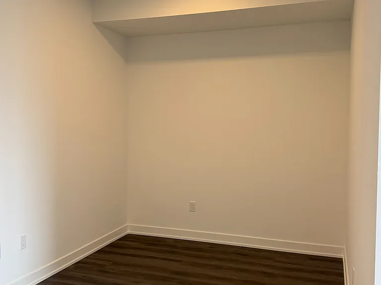 609 Sherbourne St #4401 — Photo 11