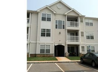 218 Lawrence Ln #218, Delran, NJ 08075