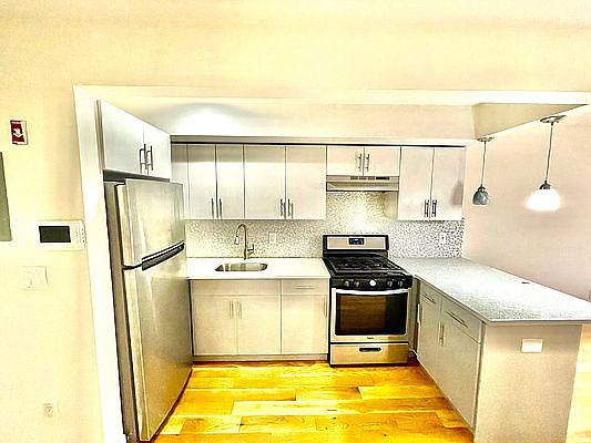 3rd image of 23 Fayette St #3AA