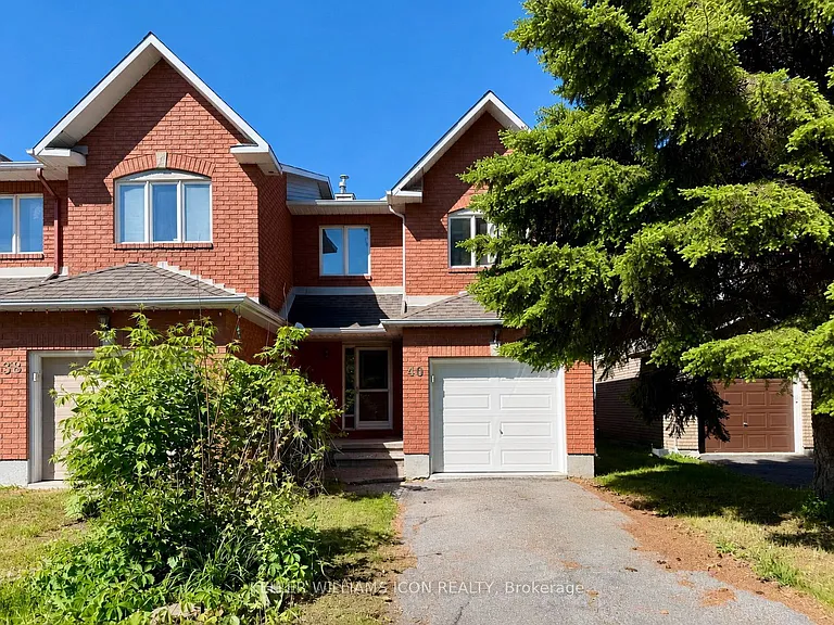 40 Thornbury Cres — Photo 1