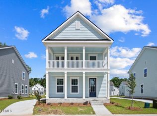 44 Backwater St, Beaufort, SC 29906