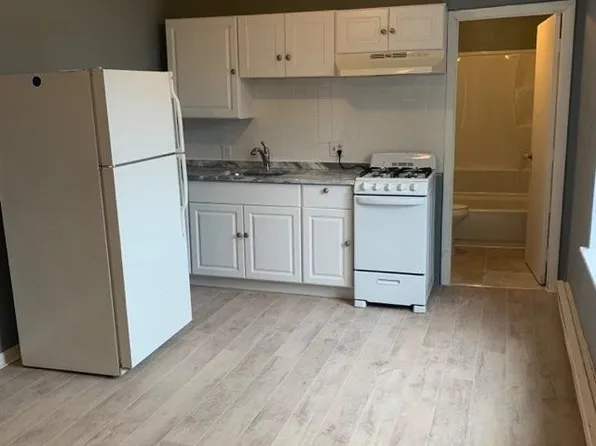 7 Wilton St APT 12, Allston, MA 02134
