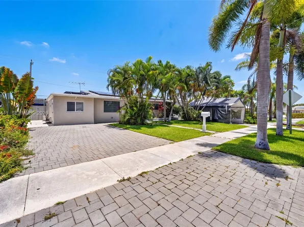 717 SE 2nd St, Deerfield Beach, FL 33441