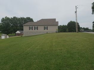 209 Ridge Rd, Raceland, KY 41169