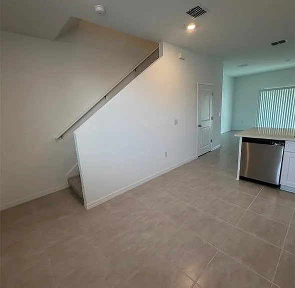 2864 Skyline Loop — Photo 9