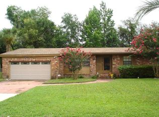 10251 Shore View Dr N, Jacksonville, FL 32218