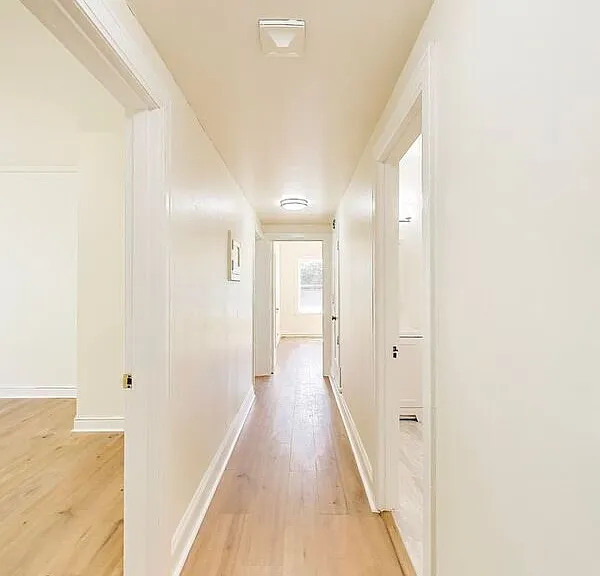 1534 Arch St #2 — Photo 12