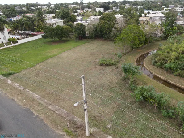 Carr 2 Carr 2 Km #122.3, Aguadilla, PR 00603