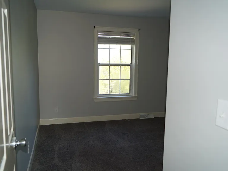 979 Jairus Dr — Photo 21
