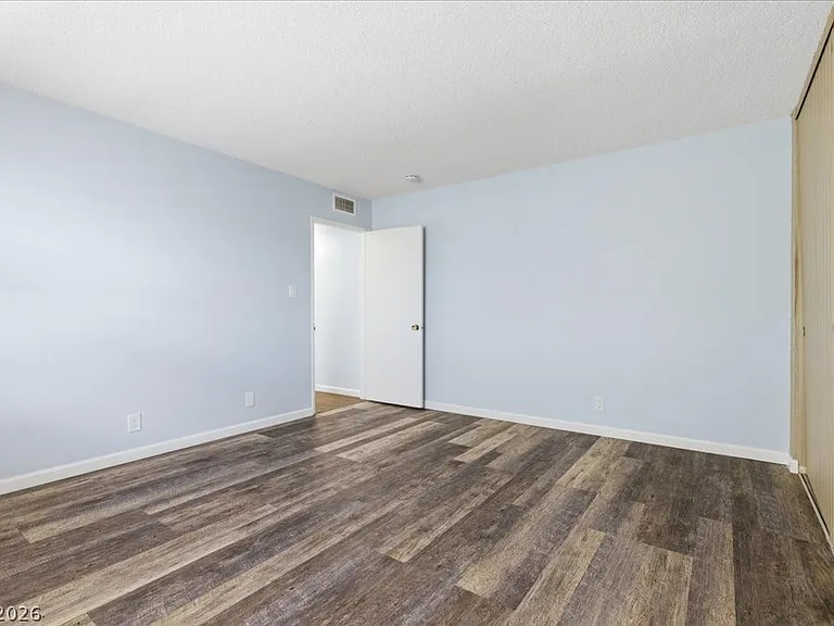 1700 Rexford Dr #209 — Photo 26