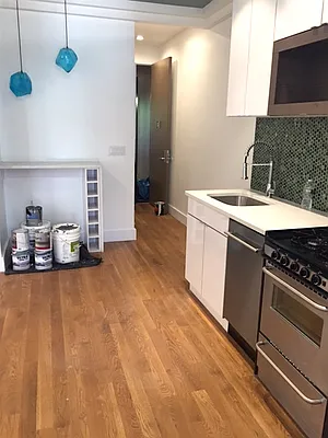 Rented by P Management | media 30