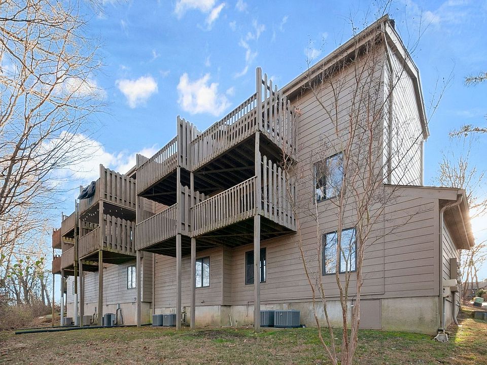 1st image of 701 Harpeth Trace Dr