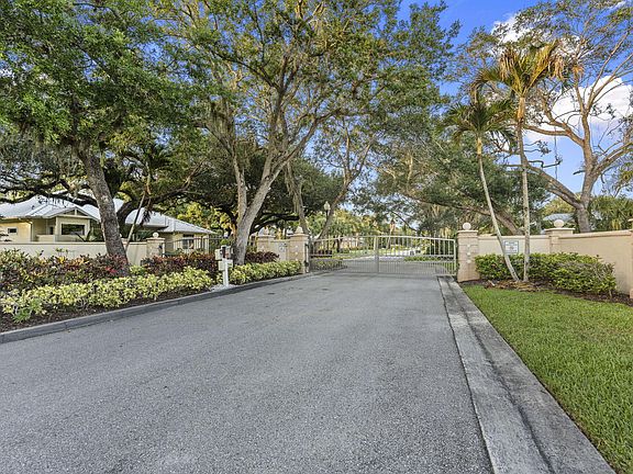 5th image of 3663 SE Forecastle Court