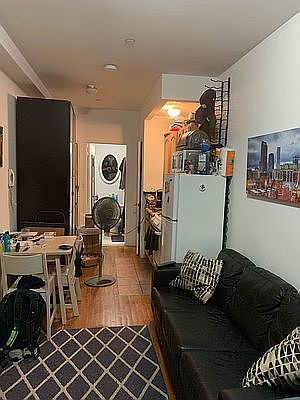 4th image of 186 Orchard St #2R