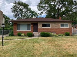 22120 Harding Ave, Oak Park, MI 48237
