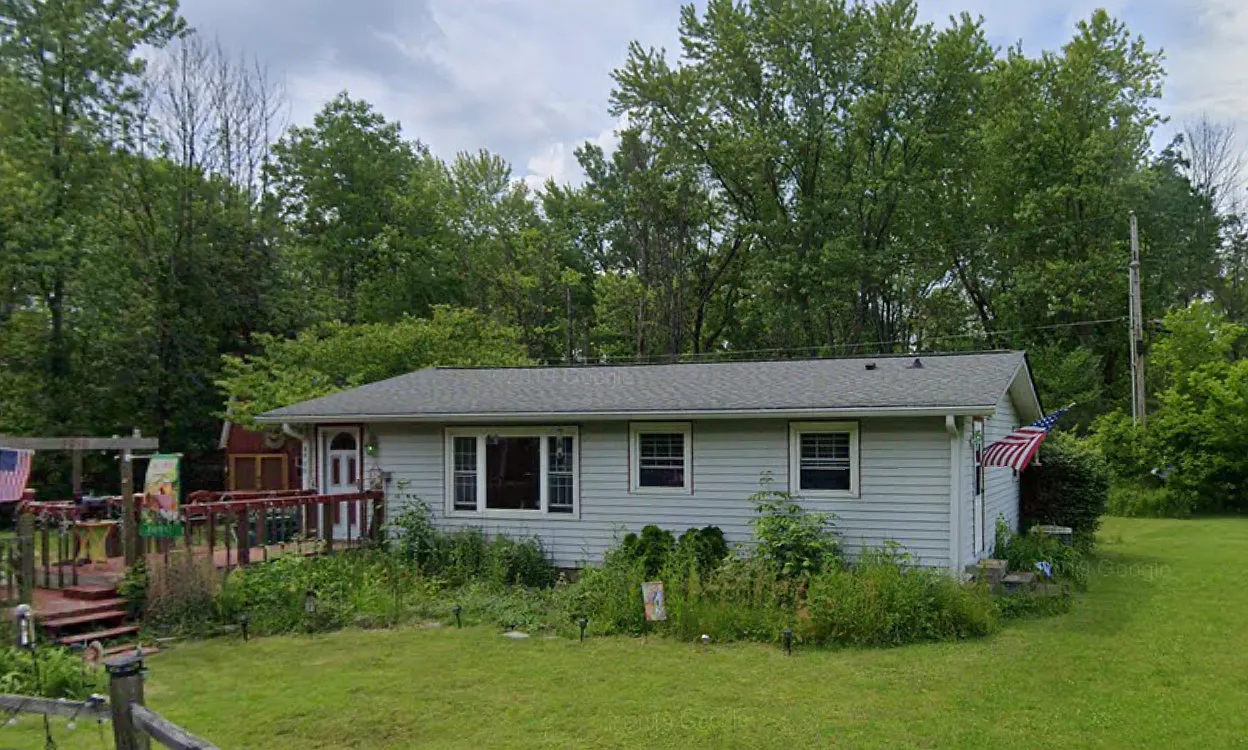3010 Sardonyx St photo 1