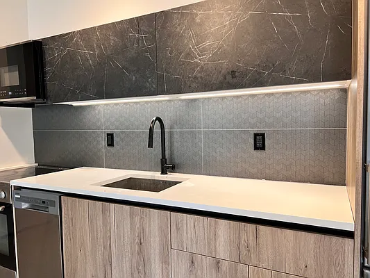 Rented by City Vista Inc | media 44