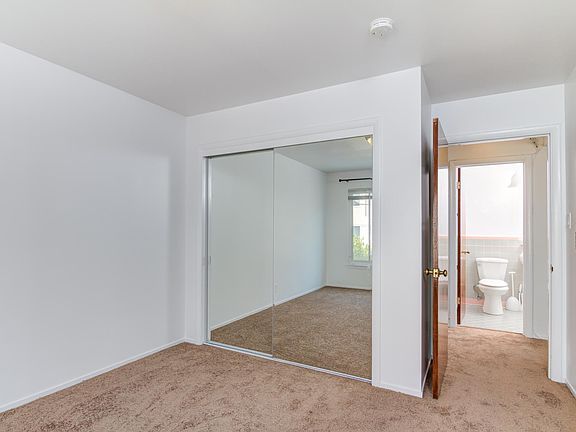 3rd image of 2899 Jackson St APT 3