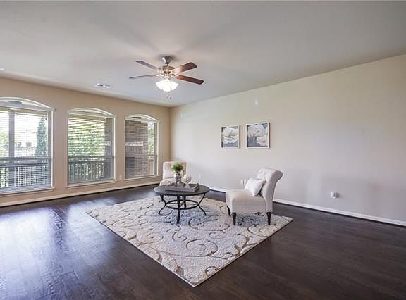 4th image of 104 Lake Mineral Wells Dr