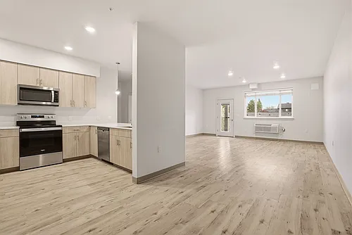 Nathan Apartments Photo 1