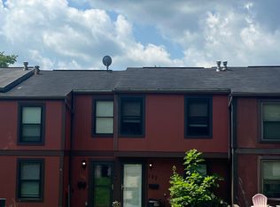 127 Old Meadow Rd, Canonsburg, PA 15317