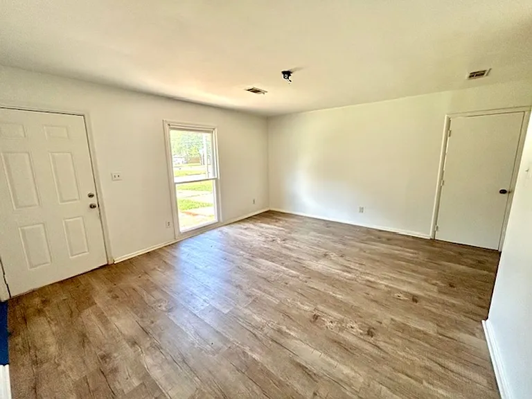 3004 Belafonte Ave NW — Photo 4