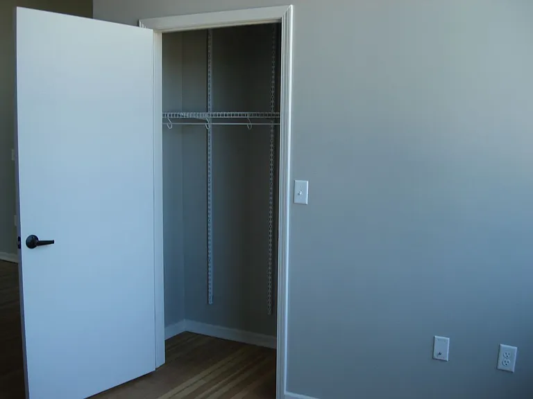 308 E Corning St — Photo 30
