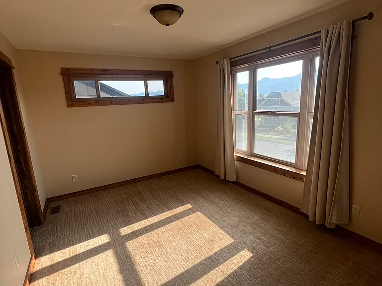 2797 Fen Way #B — Photo 12