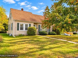 31 Archer St, Bellingham, MA 02019