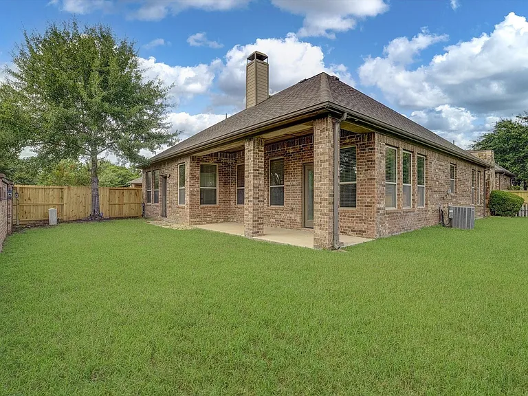27123 Camirillo Creek Ln — Photo 32