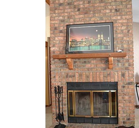 5th image of 426 Hampden Ct