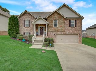 753 W Accipiter Cir, Clarksville, TN 37043