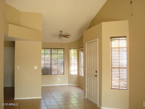 4th image of 1111 N 64th St Unit 22