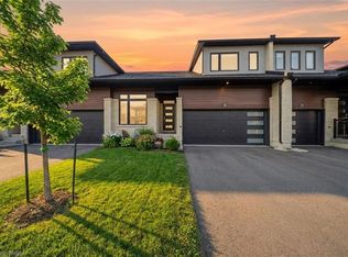 30 Bensley Ln, Hamilton, ON