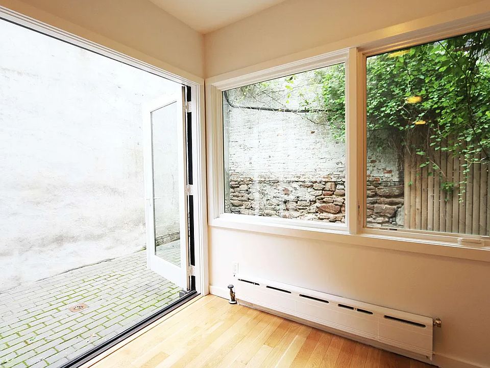 1st image of 44 Carmine St APT 1