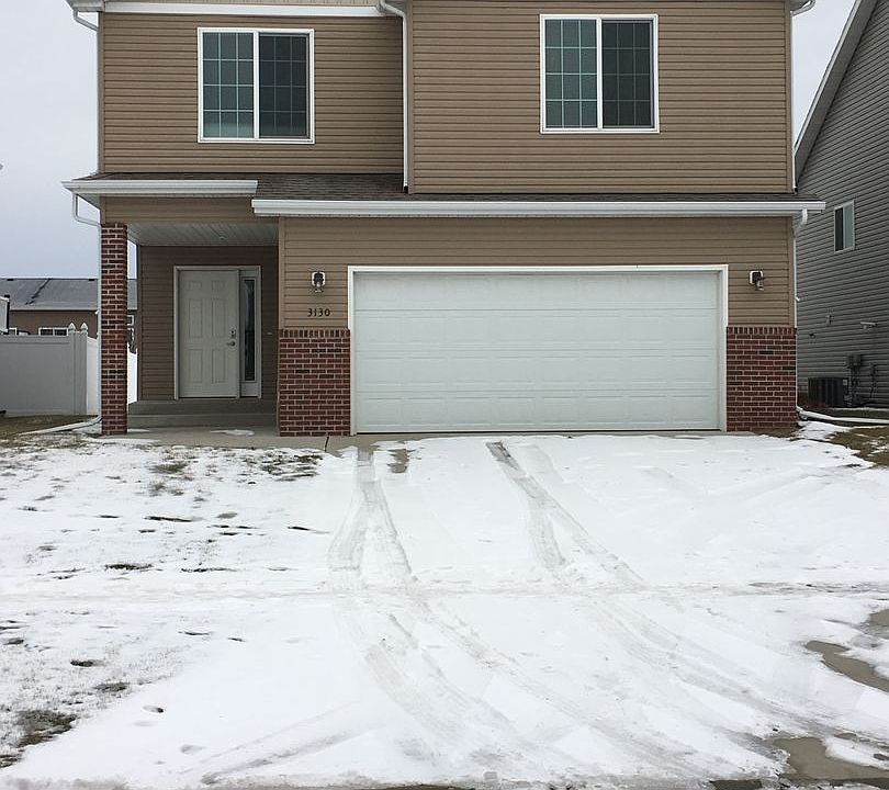 1st image of 3130 Foxtail Dr E