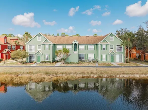 9170 Lake Chase Island Way #9170, Tampa, FL 33626