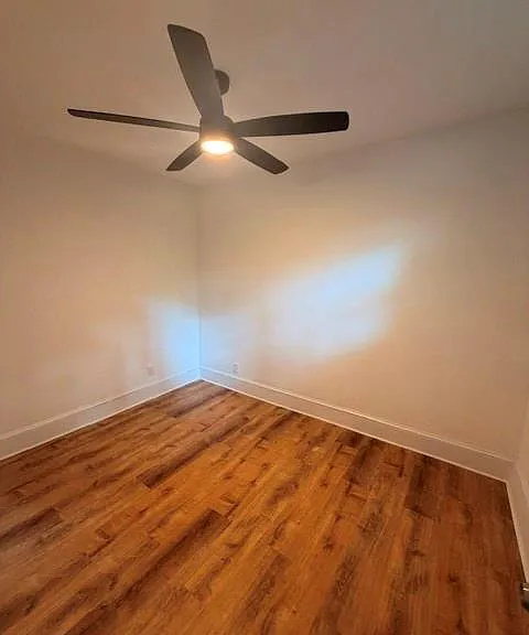498 Connally St SE — Photo 18