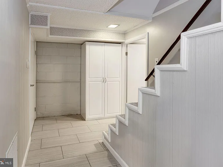 6408 Tisdale Ter — Photo 14